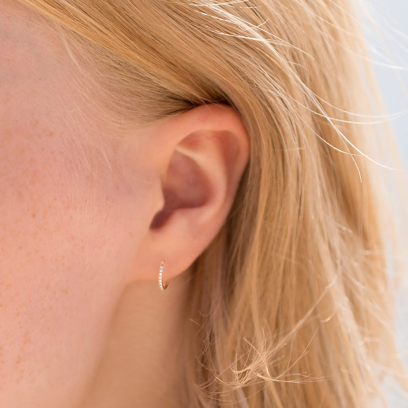 Hemera diamonds mini hoop earrings